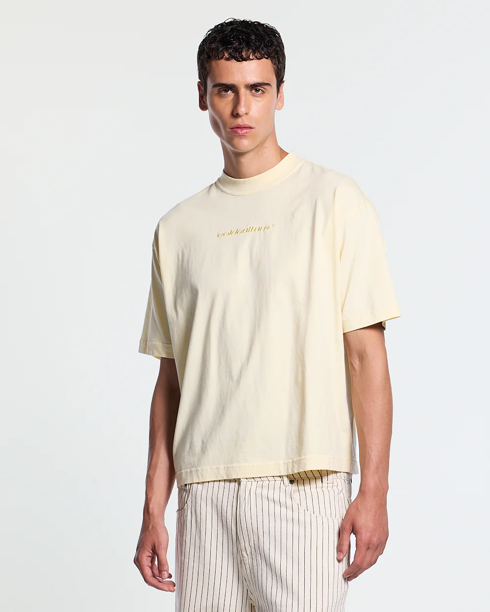 DISTRESS CURVED TEE YELLOW - Image 4