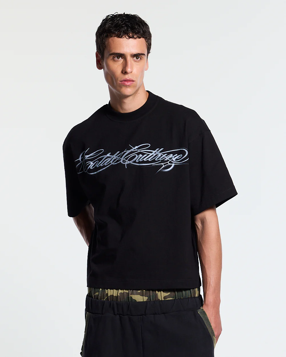 METAL SCRIPT TEE BLACK - Image 2
